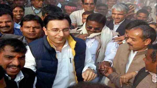 जितिन प्रसाद के पास है 22 बोर की पिस्टल