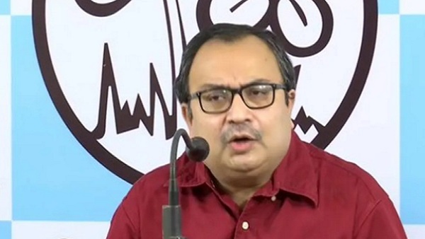 नुसरत की संसद सदस्यता खत्म करने की उठी मांग