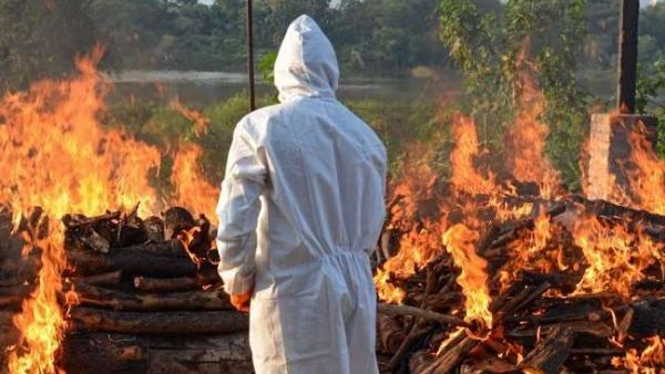 परिवार के सदस्य ने रोते हुए बयां किया दर्द परिवार के सदस्य ने रोते हुए बयां किया दर्द