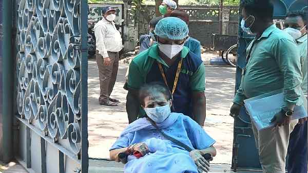 कोरोना के 6 महीने बाद तक रह सकती हैं परेशानियां 