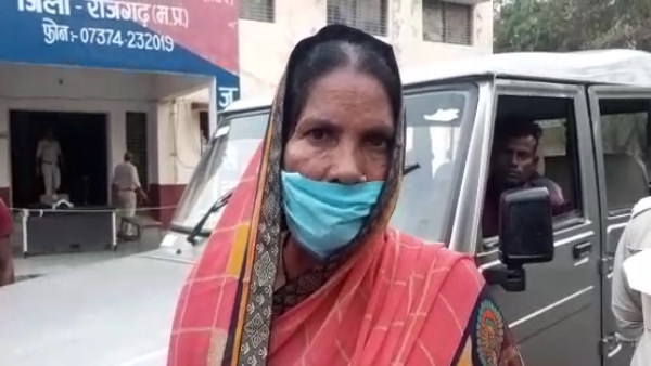 कांस्टेबल ने किए ये प्रयास