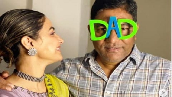 पिता के जाने से मायूस हिना ने साझा की पोस्ट 