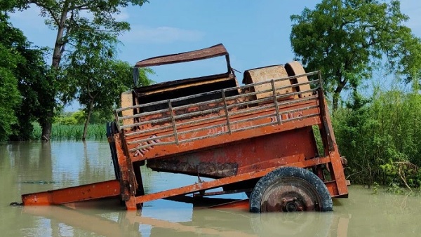 मानसून की बारिश का इंतजार मानसून की बारिश का इंतजार