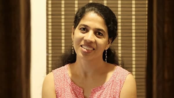 वीडियो वाली महिला का चेहरा राम्या सुरेश जैसा वीडियो वाली महिला का चेहरा राम्या सुरेश जैसा