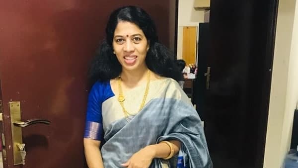 मेरे पति को है मुझपर यकीन, इससे मिलती है हिम्मत मेरे पति को है मुझपर यकीन, इससे मिलती है हिम्मत