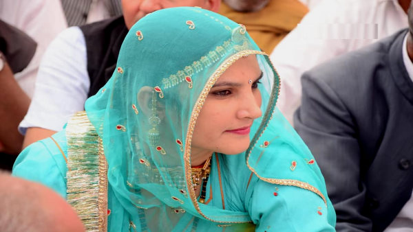  गिव इंडिया फाउंडेशन से साधा सम्पर्क