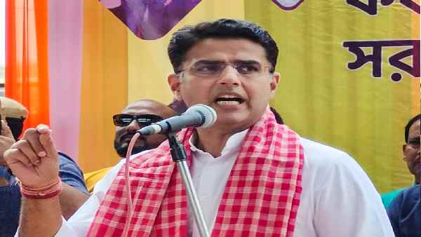 गहलोत के खिलाफ पायलट खेमा फिर सक्रिय