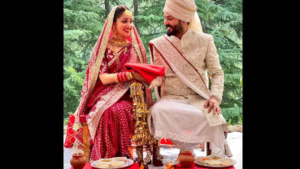 यामी ने शादी की पहली तस्‍वीर सोशल मीडिया पर शेयर की