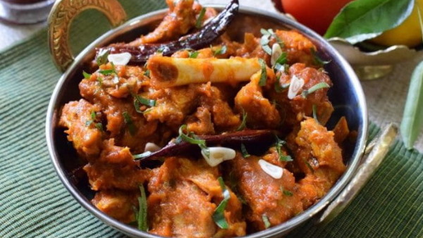 खाने में मटन की डिमांड