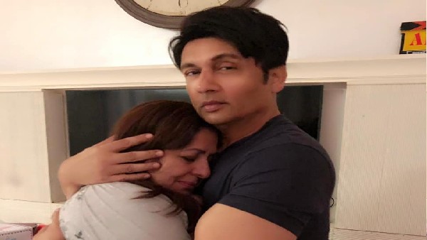 दिल टूट गया, दर्द सहना मुश्किल...