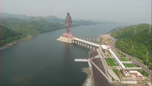 इस तरह पहुंच सकते हैं आप यहां इस तरह पहुंच सकते हैं आप यहां