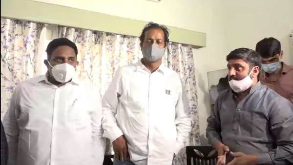 आलाकमान पर दबाव बनाने की इस रणनीति की काट आलाकमान पर दबाव बनाने की इस रणनीति की काट