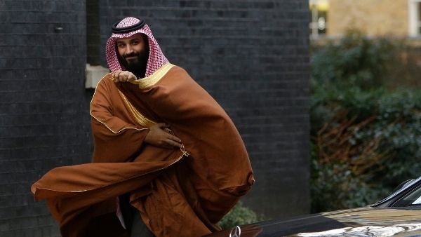 मौलानाओं के पर कतरे