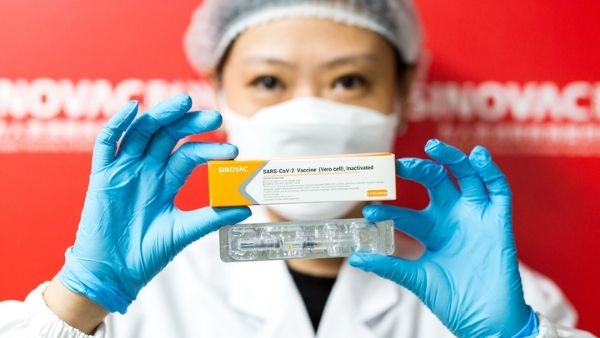 चीनी वैक्सीन पूरी तरह से फेल चीनी वैक्सीन पूरी तरह से फेल