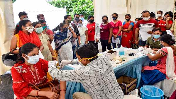 टीकाकरण को लेकर एकस्पर्ट के कुछ और सुझाव टीकाकरण को लेकर एकस्पर्ट के कुछ और सुझाव