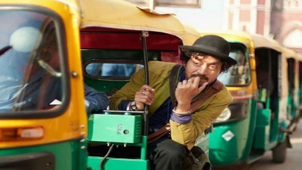 आखिरी फिल्म 'अंग्रेजी मीडियम' के सेट का है ये वीडियो आखिरी फिल्म 'अंग्रेजी मीडियम' के सेट का है ये वीडियो