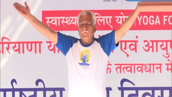 International yoga day 2021 today: haryana cm manohar lal khattar yoga in chandigarh 