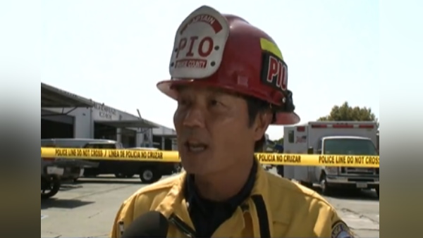 फायर ब्रिगेड की टीम ने महिला को निकाला बाहर