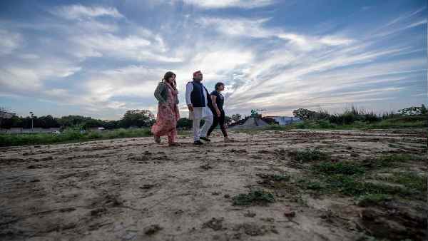 अखिलेश यादव की पत्नी डिंपल यादव