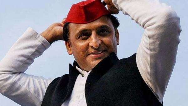 कन्नौज उपचुनाव जीता और पहली बार सांसद बने