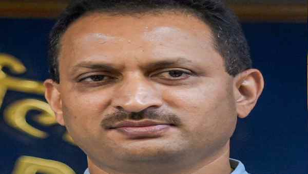 कई और नेताओं के भी सामने आ रहे हैं नाम