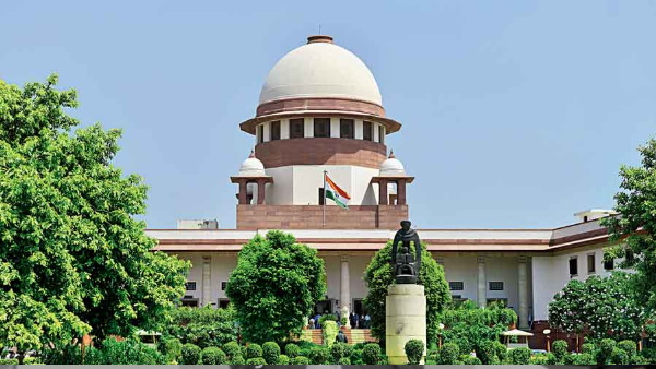 महिला को उसकी भाषा में समझाई बात