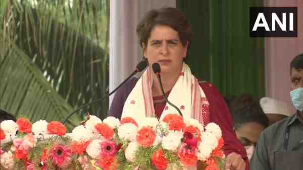 Priyanka Gandhi Vadra says former MPs & MLAs are welcome to fight elections Priyanka Gandhi Vadra says former MPs & MLAs are welcome to fight elections