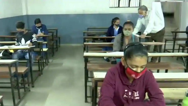 students from classes 9 to above going to school, welcomed with bandwagon