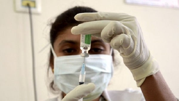 कोविशील्ड मौत के खतरे को 98 प्रतिशत तक करती है कम