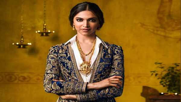 यूसर्ज पूछ रहे कहीं वह प्रेग्नेंट तो नहीं हैं