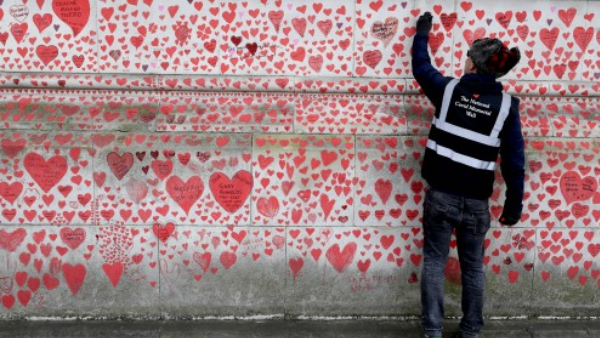 महिला के साथ हुआ कुदरत का करिश्मा महिला के साथ हुआ कुदरत का करिश्मा