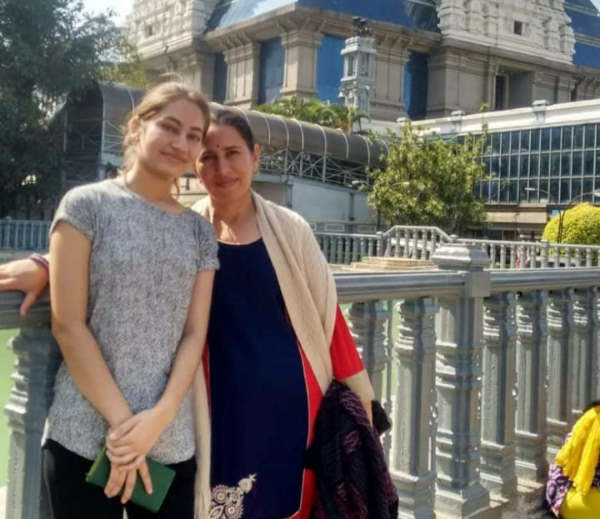 सीधे तीसरी कक्षा में बैठने की जिद