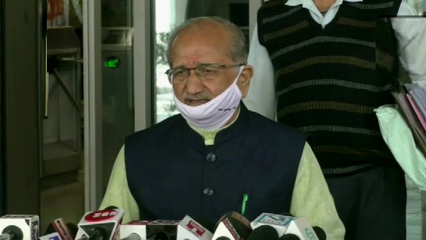 Offline education allowed from today till class 12th in schools of Gujarat