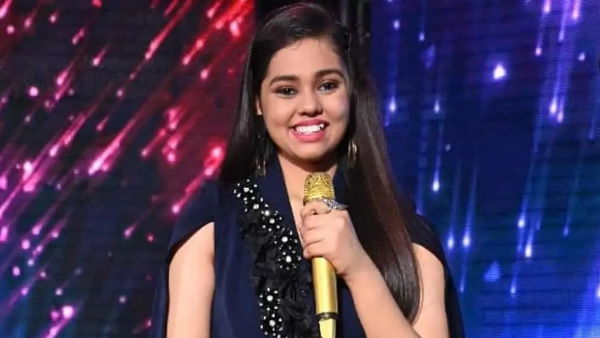 ओमंग को पसंद आई शनमुखा की सिंगिंग