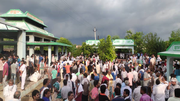 पांचवां दोस्त गंभीर रूप से घायल