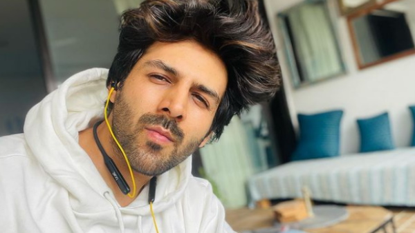 कई हिट फिल्में दे चुके हैं कार्तिक आर्यन कई हिट फिल्में दे चुके हैं कार्तिक आर्यन