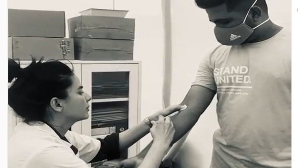 आने वाली सीरीज में डॉक्टर बनी हैं कीर्ति 