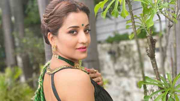 टीवी जगत की एक फेमस फेस बन गई है मोनालिसा