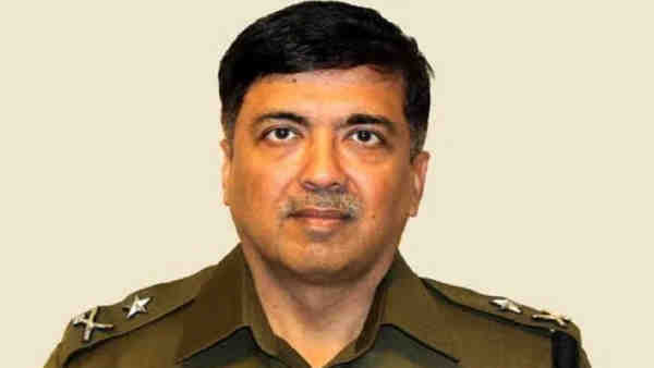 उत्तराखंड और यूपी के जिलों की संभाल चुके है कमान