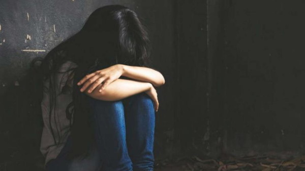 Minor girl misdeeds by neighbours in Muzaffarnagar 3 arrested Minor girl misdeeds by neighbours in Muzaffarnagar 3 arrested