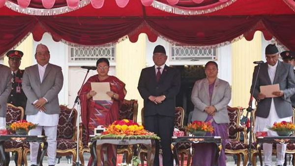 चीन को लेकर सतर्क भी है नेपाल?