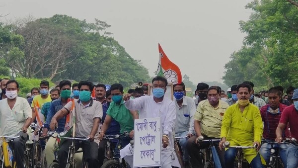 साइकिल से तय किया 38 किलोमीटर का सफर साइकिल से तय किया 38 किलोमीटर का सफर