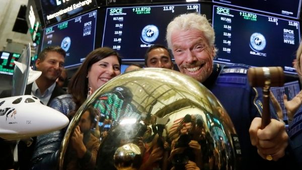 चंद घंटों के बाद अंतरिक्ष की उड़ान