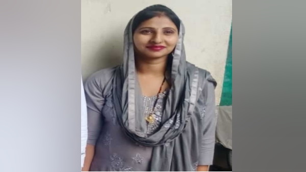 सोनिया ने कहा- पति करते रहेंगे नौकरी