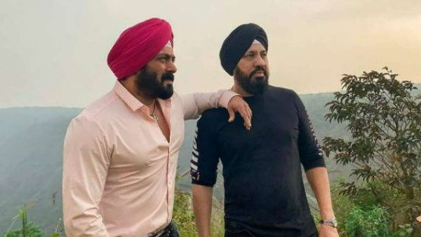 इंस्टाग्राम पर शेरा को 4 लाख से ज्यादा लोग फॉलोअर