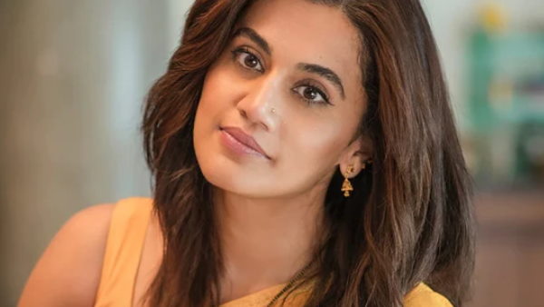 तापसी ने रिव्यू को बताया पर्सनल अटैक