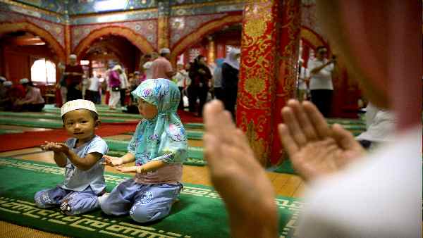 मुस्लिम देश ही उइगर मुसलमानों को कहने लगे आतंकी