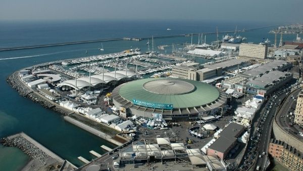 कोलंबो पोर्ट पर चीन का 'कब्जा' कोलंबो पोर्ट पर चीन का 'कब्जा'