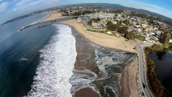 खतरे में धंसती जा रही है दुनिया