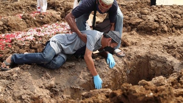 हर हफ्ते 100 से ज्यादा बच्चों की मौत